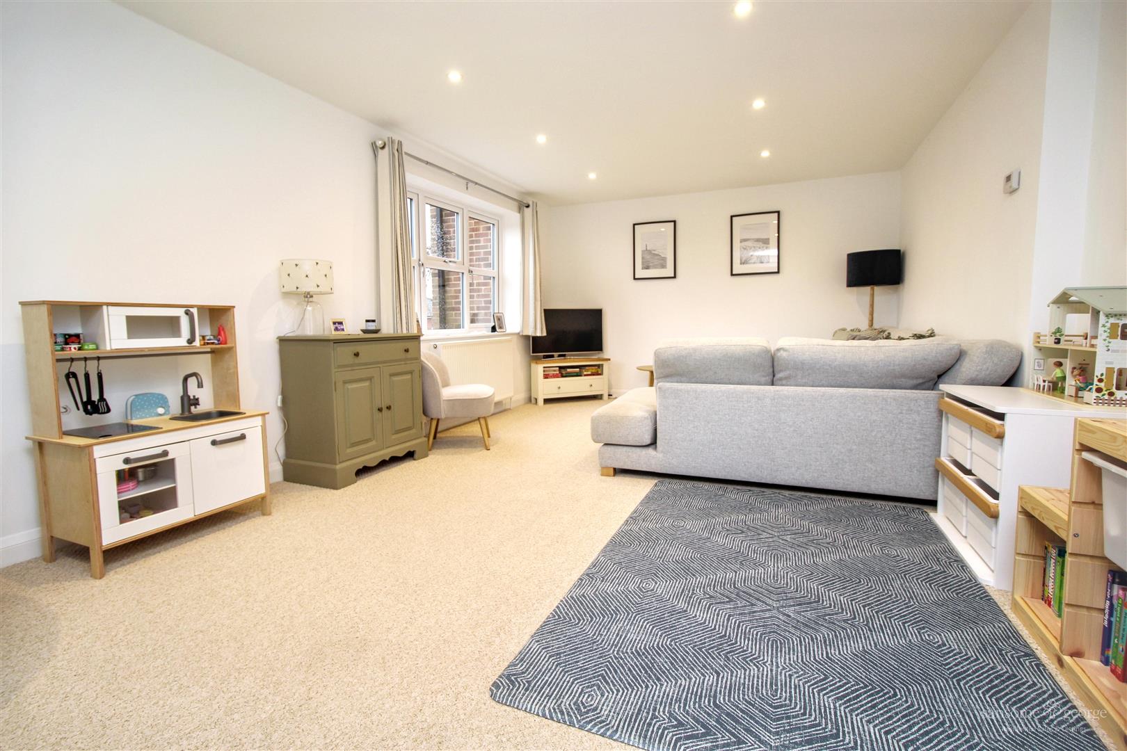 Bradwell Road, Tilehurst, Reading